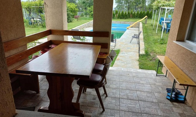 Mionica House | Kuća u selu sa bilijar salom za aktivan odmor