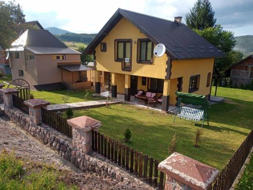 Kremna House | kuća za odmor Ćira