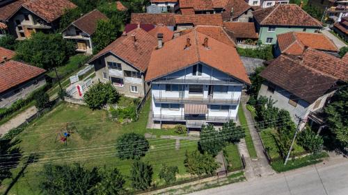 Strmosten Apartment | Kuća za odmor ŽIVKOVIĆ - STRMOSTEN