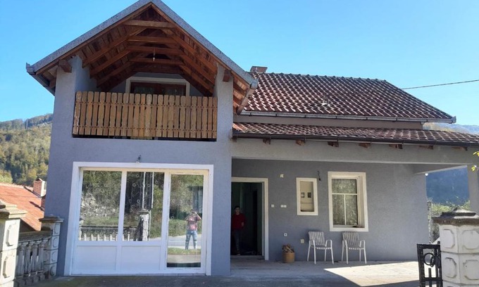 Ljubovija Apartment | Kuća za odmor na Drini