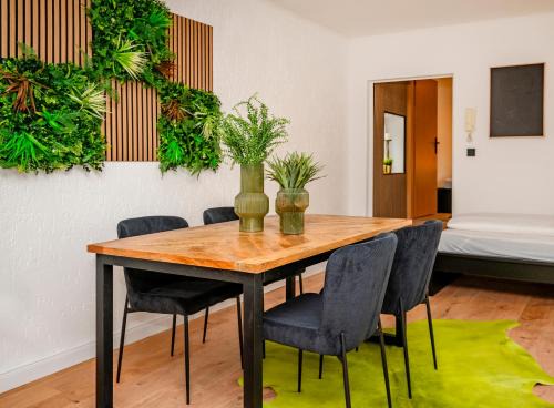 Oberhausen Apartment | Kurzzeitglück 24h Self Check-In OB01-01