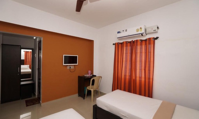 Gandhipuram Hotel | KV Residency