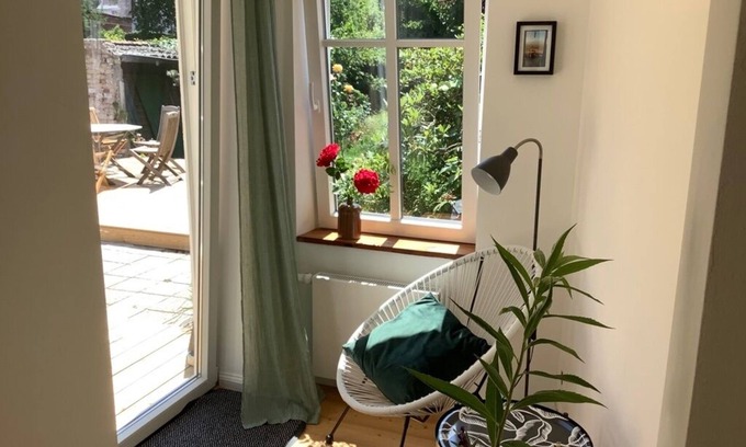 Burgtor / Stadtpark House | Lübeck - stylish holiday home - Beach & Pools close , Garden, Wifi, Free parking