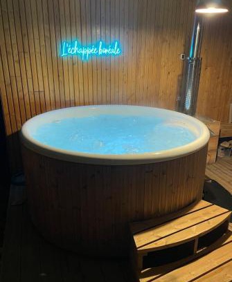 Lamotte-Beuvron House | L 'Échappée Boréale et son spa