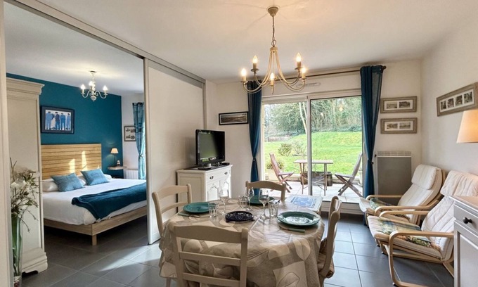 Saint-Valery-sur-Somme Apartment | L'argousier · St Valery, T2 Cabine + Garage Proximité du Port