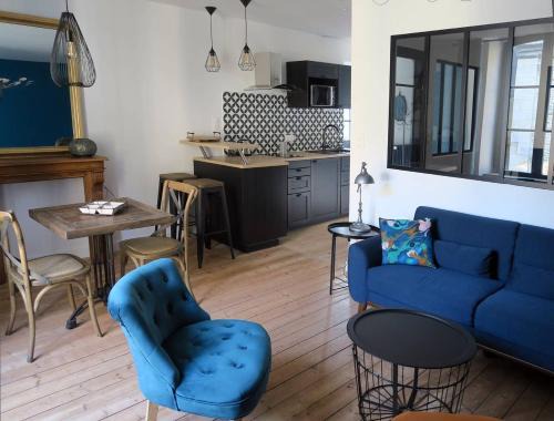 Dinan Apartment | L'atelier d'artiste charmant T2 centre historique