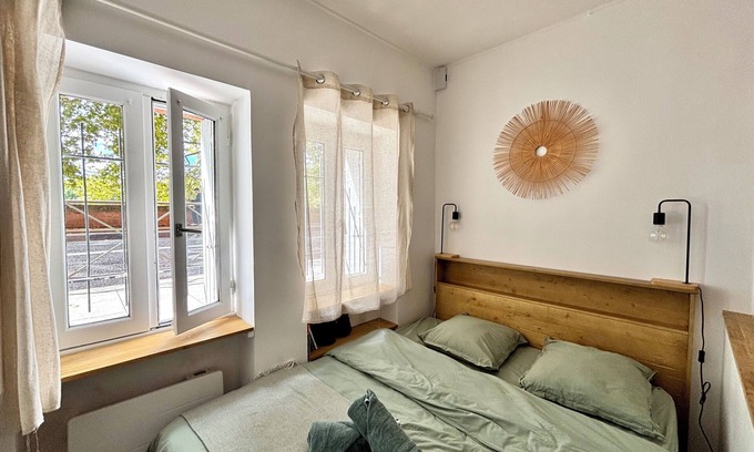 Carmes Apartment | L'écrin de Tounis - Cosy studio overlooking the Garonne River