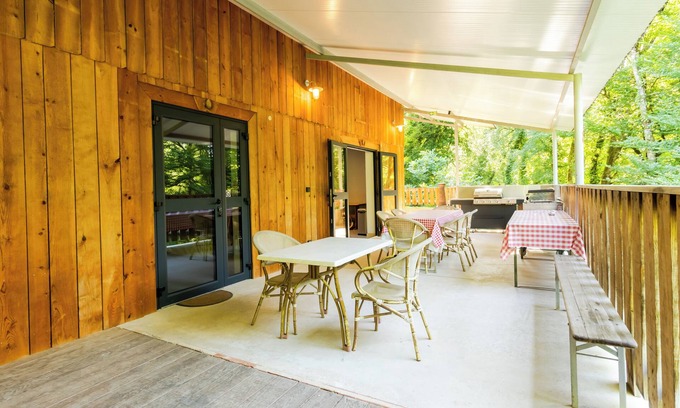 Vitrac House | L'Ecurie de l'Etrier – Large Holiday Home for 20 People at the Gates of Sarlat