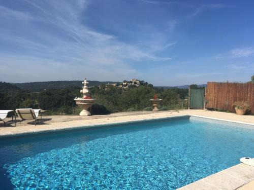 Ansouis House | L'Eden