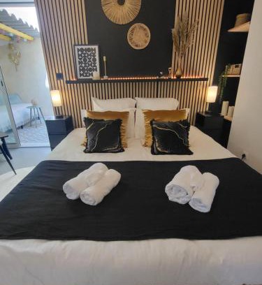 Lunel Apartment | L'escale dorée au centre de Lunel