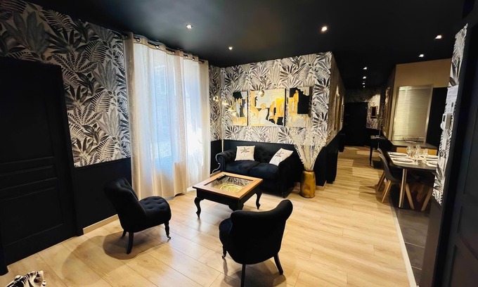 Centre Erlon Apartment | L'Etape Prestige | Hyper-Centre | Calme