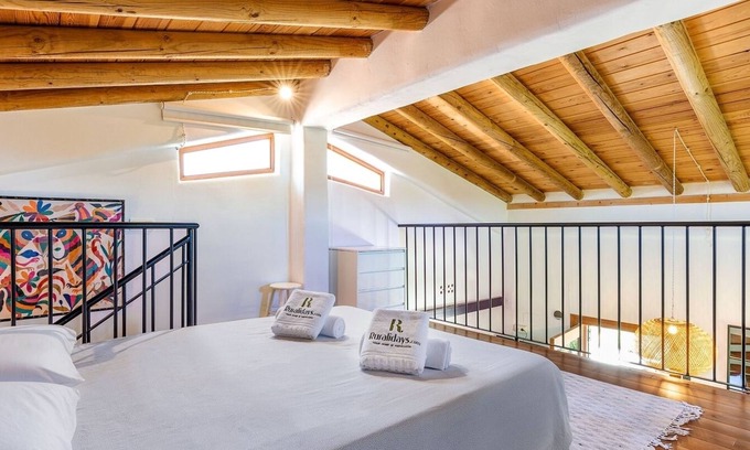 Niguelas Villa | La Almunia de Nigüelas by Ruralidays