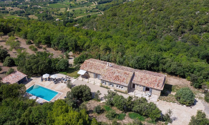Bonnieux Villa | La Bécasse – Heritage Pool Manor