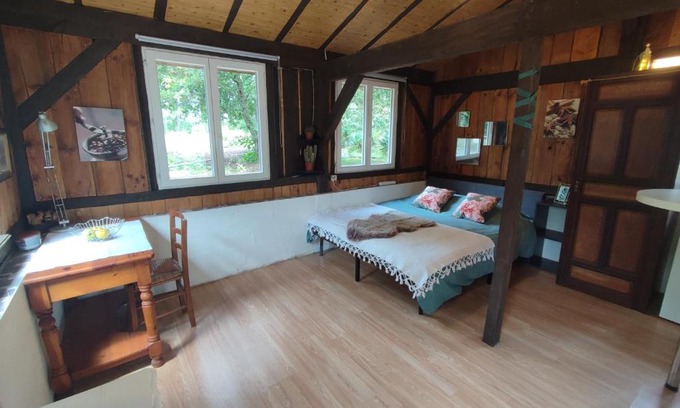 Onesse-et-Laharie House | La baraque des artistes