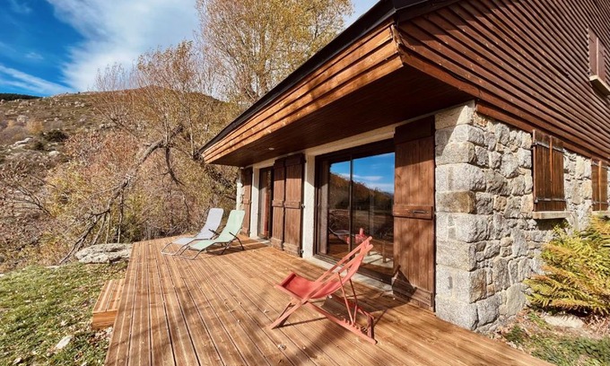 Egat Ski Chalet | La bergerie d'Egat: Chalet authentique avec vue