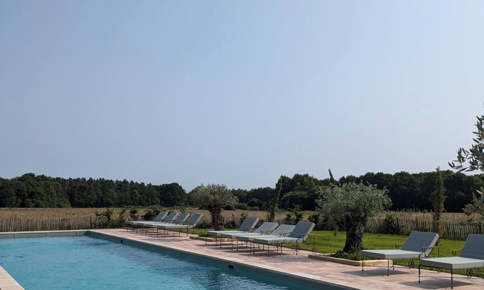 Isdes House | La Bergerie - Pool & Spa