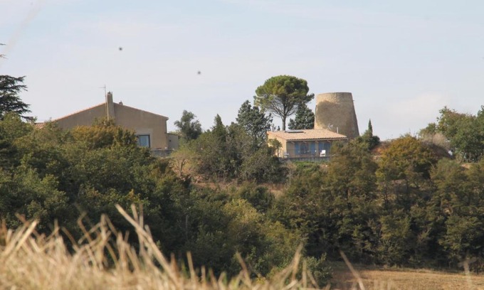 Montmaur House | La Bleuette