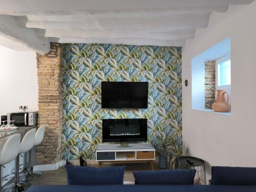 La Magdalena Apartment | La Bodega de Reconquista Centro by Alogest