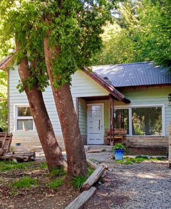 San Carlos de Bariloche Ski Chalet | La cabaña del botánico