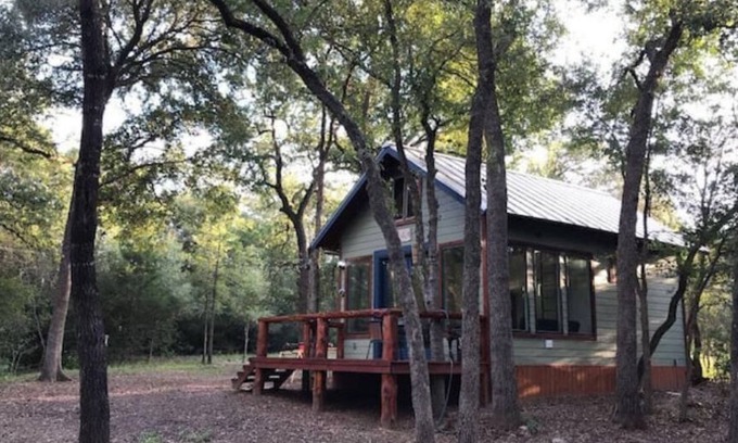 Cedar Creek Cabin | La Cabana Cabin