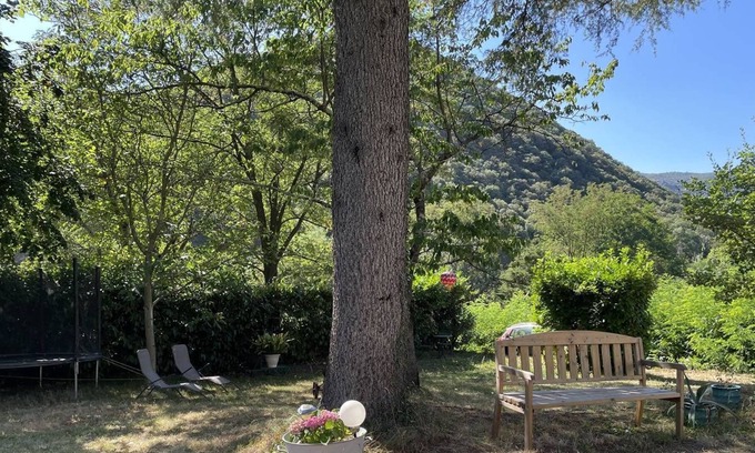 Saint-Andre-de-Majencoules Apartment | La Campagne