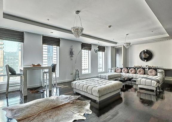 DIFC Apartment | La Casa By Arabian Nights - City View - Bespoke Design