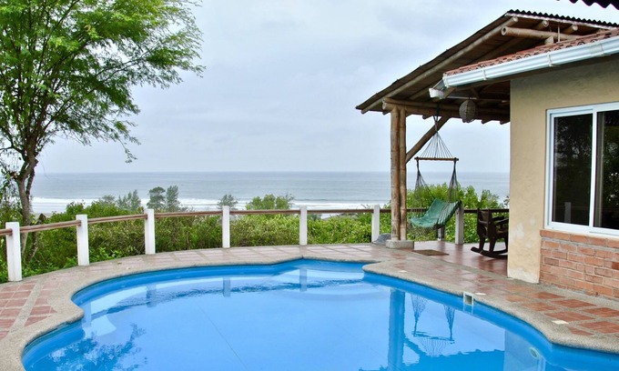 Curia Villa | La Casa de Curia, Beautiful Ocean View House with pool, at best beach in Ecuador