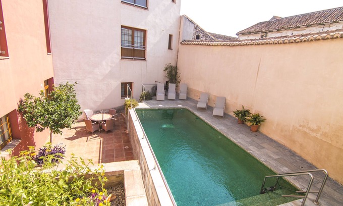 Rio Velez Apartment | La Casa De Las Titas