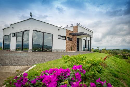 Cartago House | La casa del ciclista