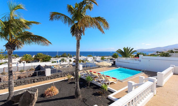 Puerto Calero House | La Casa del Puerto, private pool and stunning sea views