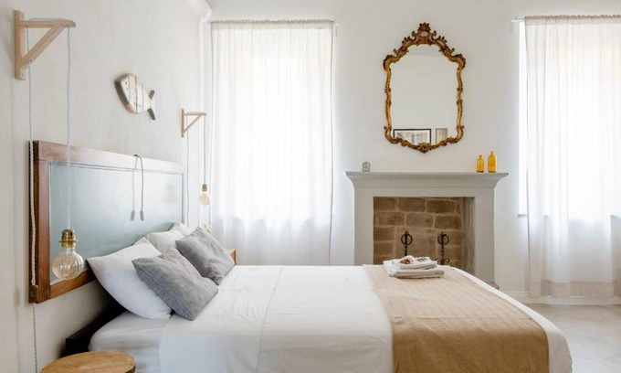 Montecchio Emilia House | La Casa sulle Mura