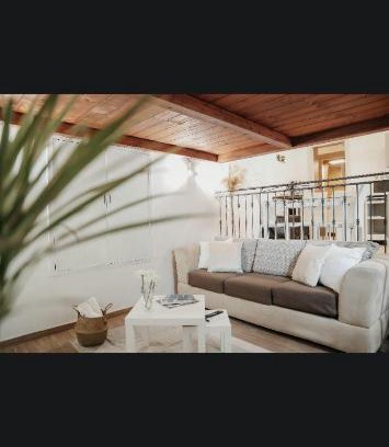 Montecalvario House | La casetta di carmé