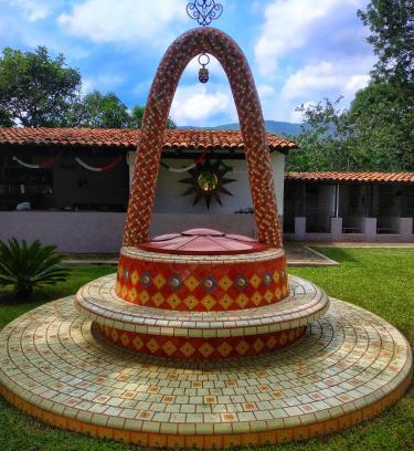 Mascota Hotel | La Casona De La Esmeralda