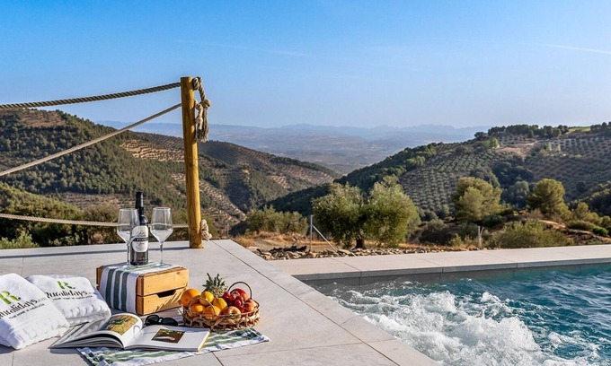Montefrio Villa | La Choza De Mindo Montefrío by Ruralidays