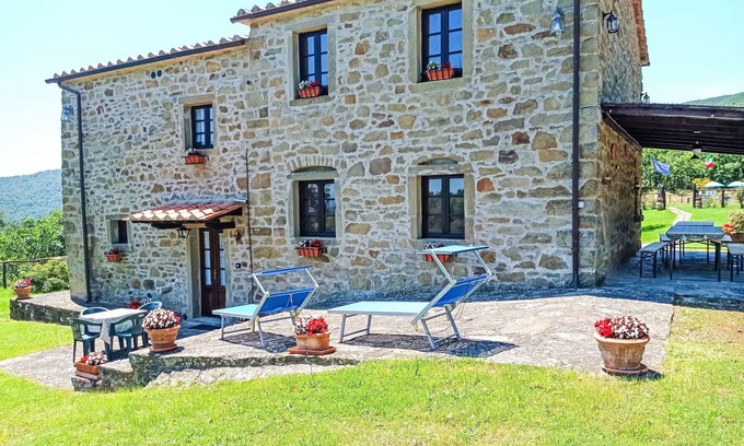 Pieve di Chio House | La Coccinella by Interhome