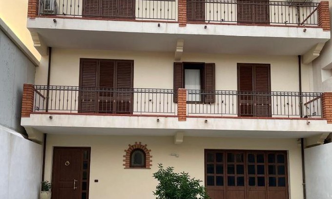San Filippo del Mela Apartment | La Coccinella Rooms Milazzo