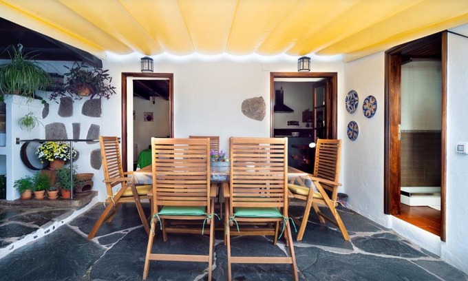 Firgas House | La Cuadra