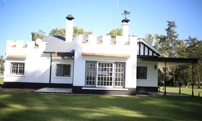 Carlos Casares House | La Familia Campo- Carlos Casares