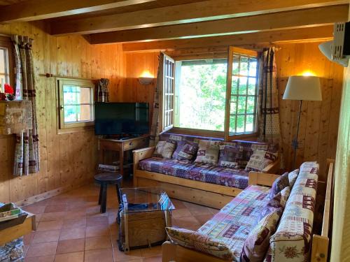 Notre-Dame-de-Bellecombe Apartment | La Ferme Des Favrays