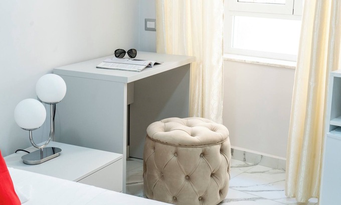 Naples City Centre House | La Finestra sul Borgo by Wonderful Italy