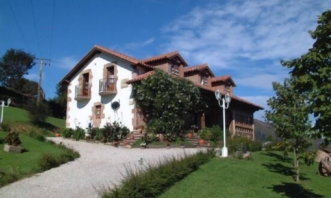 Barrio de Arriba Cottage | La Fuente Apartment for 2 people with whirlpool