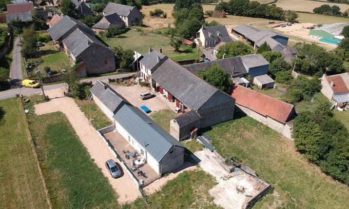 Marigny l'Eglise House | La Grande Maison des lacs du Morvan