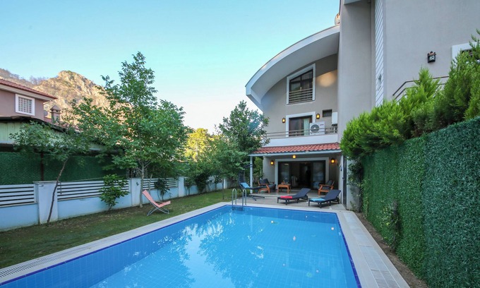 Icmeler Villa | La Luna Daily Weekly Rentals