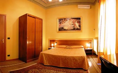 Santa Maria Novella House | La Luna Guest House