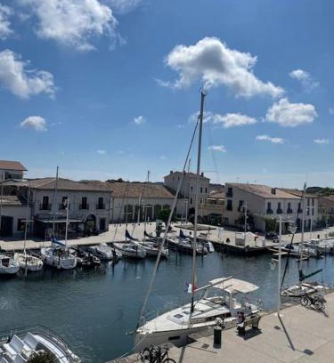 Marseillan Apartment | La maison du Port Apt MARSA
