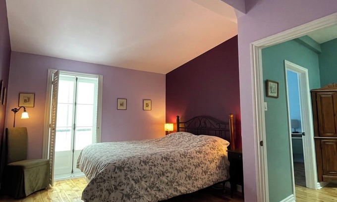 Old Quebec House | La Maisonnette
