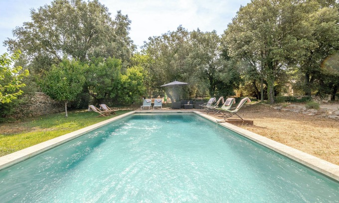 Bonnieux Villa | La Mathilde- Premium Pool Villa Private Tree-Top Adventure