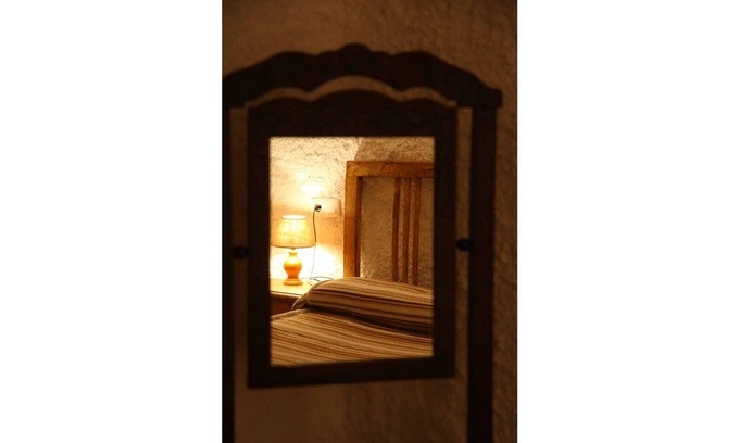 Zujar House | La Mina Cave - AlQulayat Caves