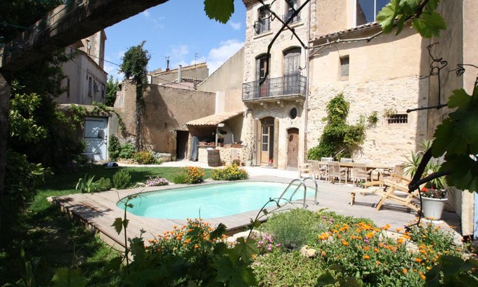 Thezan-des-Corbieres House | La Montagute