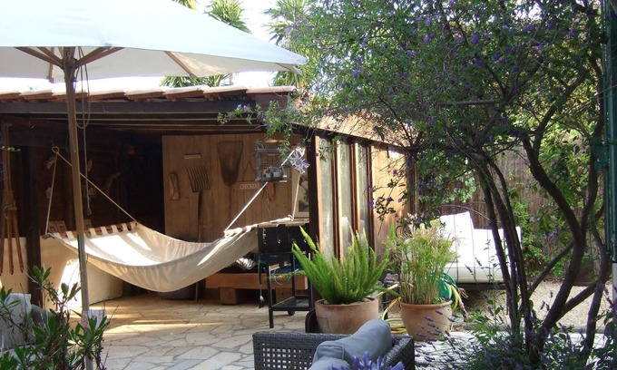 Mandelieu-la-Napoule Beach Villa | LA NAPOULE Villa in the heart of the village by the sea